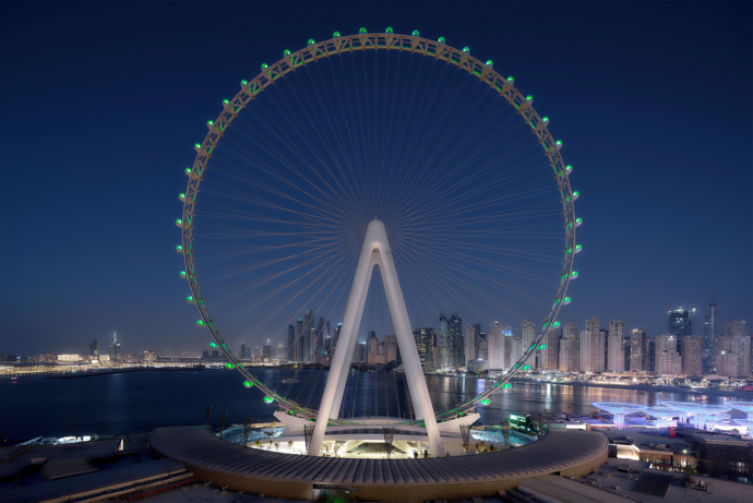 Empezando a rotar en breve: Los sistemas de carriles conductores VAHLE suministran energía a las 48 cabinas de lujo de la noria más grande del mundo, Ain Dubai. (Foto: Ain Dubai)