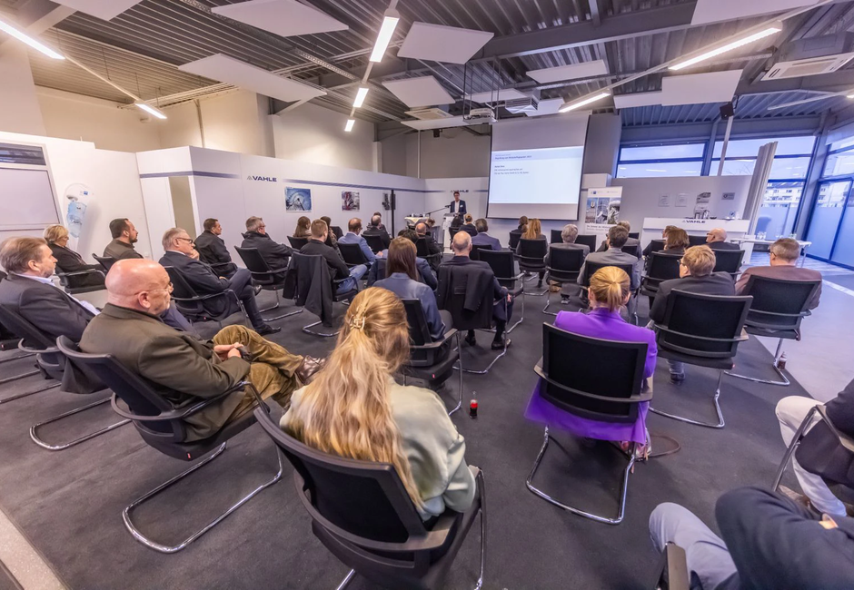 More than 50 guests from politics and business participated in the IHK business talk.
(Photo: IHK Dortmund)